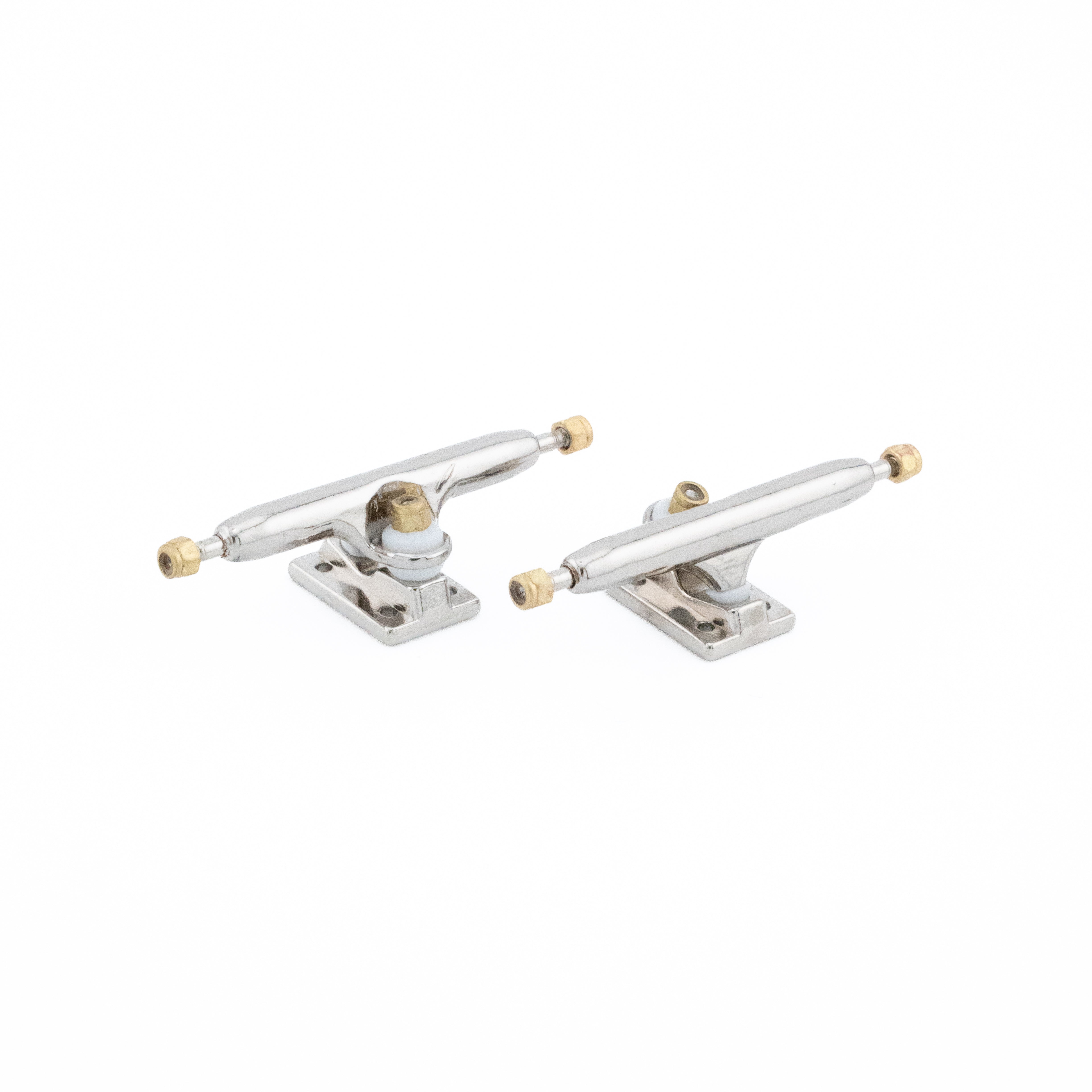 Essential Trucks – Silver